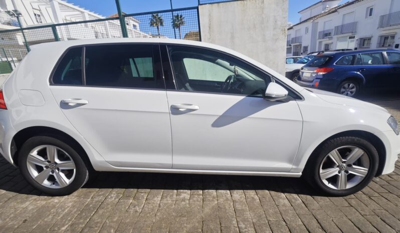 
								Volkswagen Golf 2016 full									