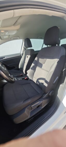 
										Volkswagen Golf 2016 full									