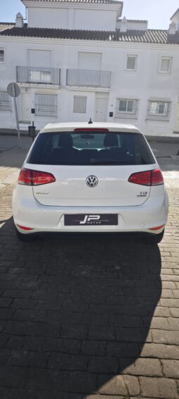 
										Volkswagen Golf 2016 full									