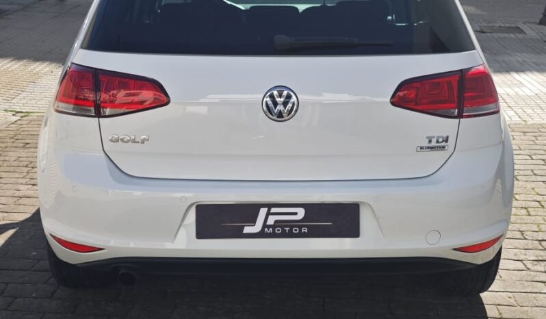 
								Volkswagen Golf 2016 full									