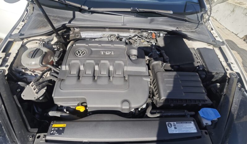 
								Volkswagen Golf 2016 full									