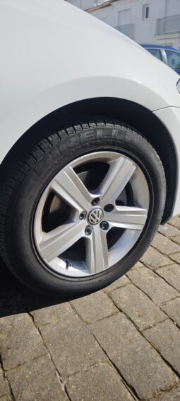 
										Volkswagen Golf 2016 full									