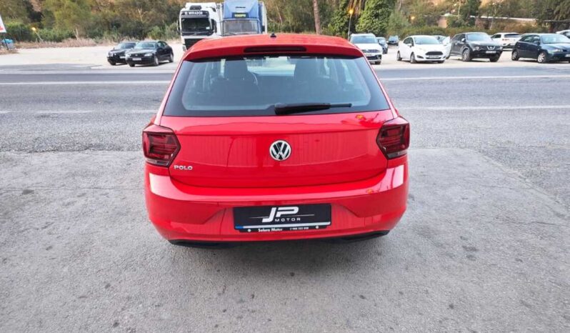 
								Wolkswagen Polo full									