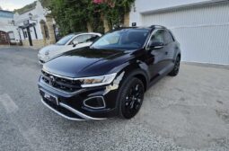 
										Wolkswagen T-ROC full									