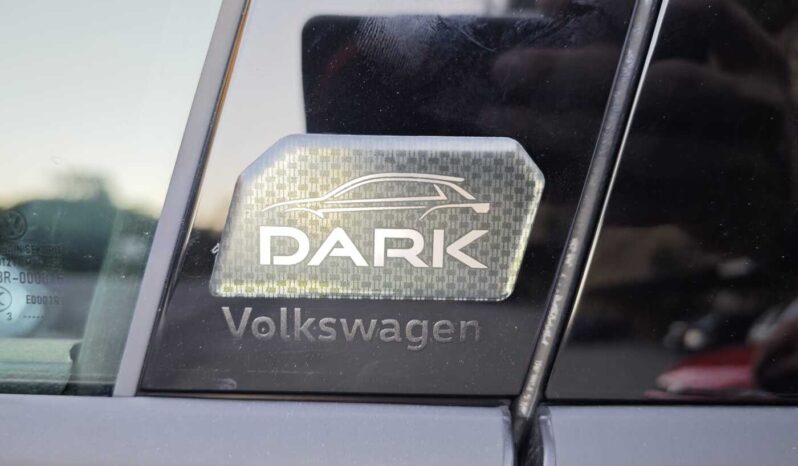 
								Wolkswagen T-ROC full									