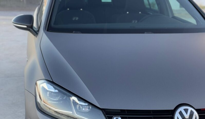 
								Volkswagen Golf R Unlimited R310 UNIDAD 8/50 full									