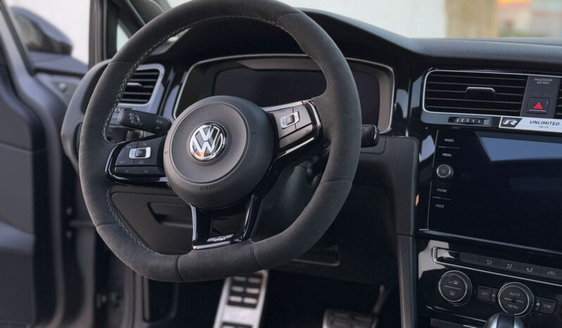 
								Volkswagen Golf R Unlimited R310 UNIDAD 8/50 full									