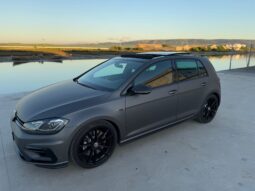 
										Volkswagen Golf R Unlimited R310 UNIDAD 8/50 full									