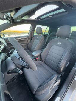 
										Volkswagen Golf R Unlimited R310 UNIDAD 8/50 full									