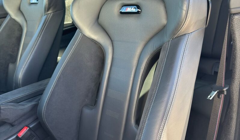 
								BMW M4 Cs Nacional full									