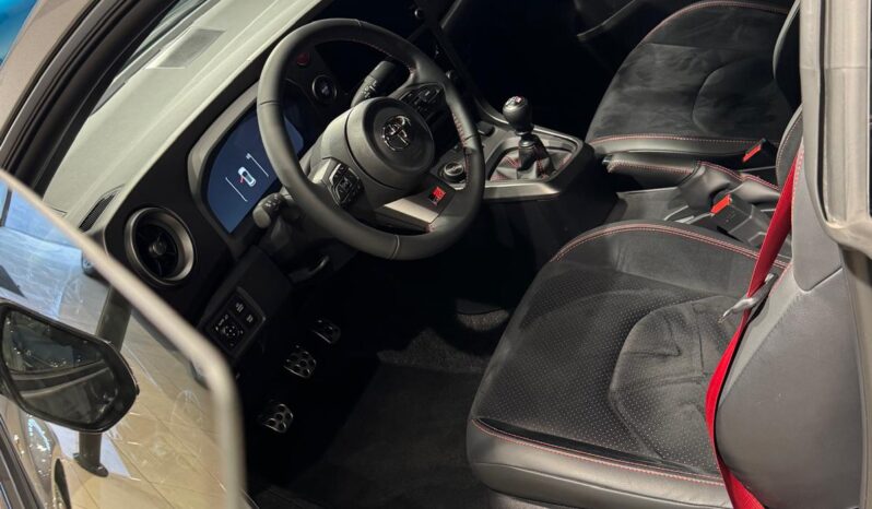 
								TOYOTA YARIS GR2 2024 full									