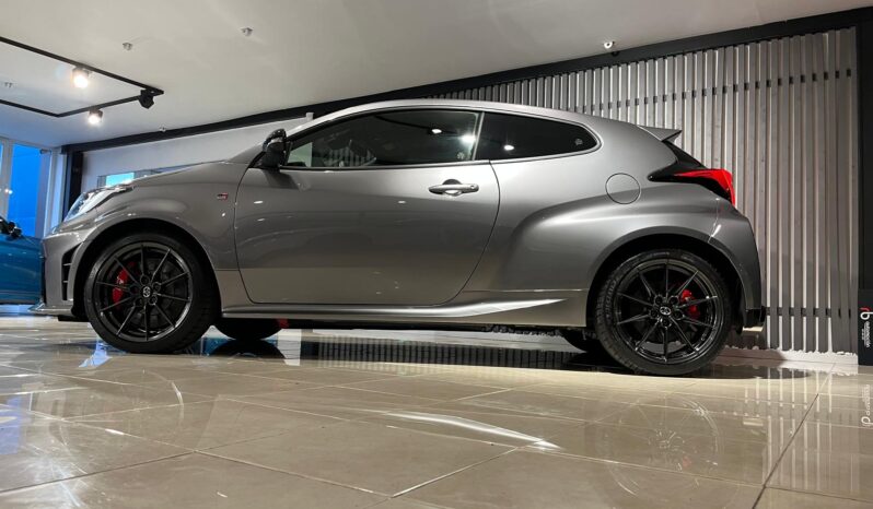 
								TOYOTA YARIS GR2 2024 full									