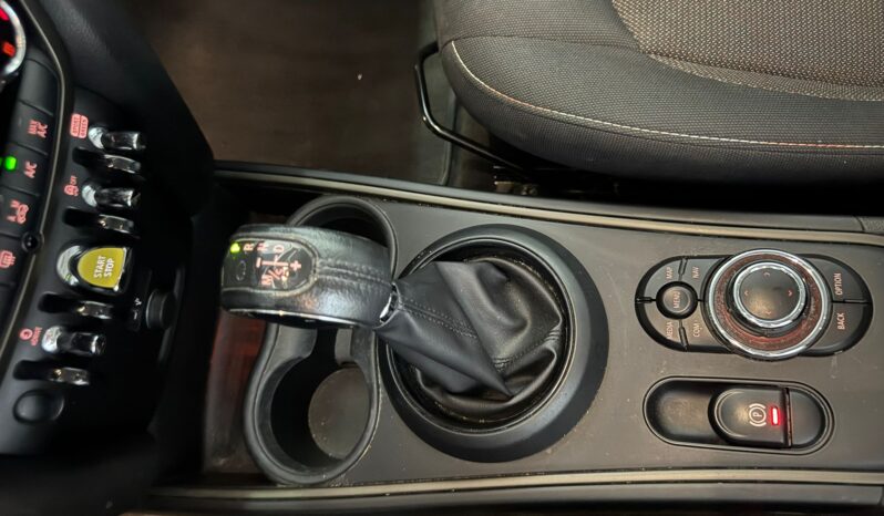 
								MINI Countryman 2021 full									